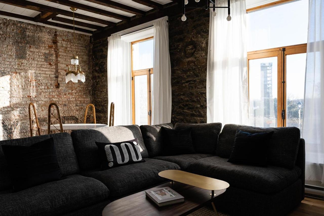 Maison Place Royale By Luxury In Transit Монреал Екстериор снимка