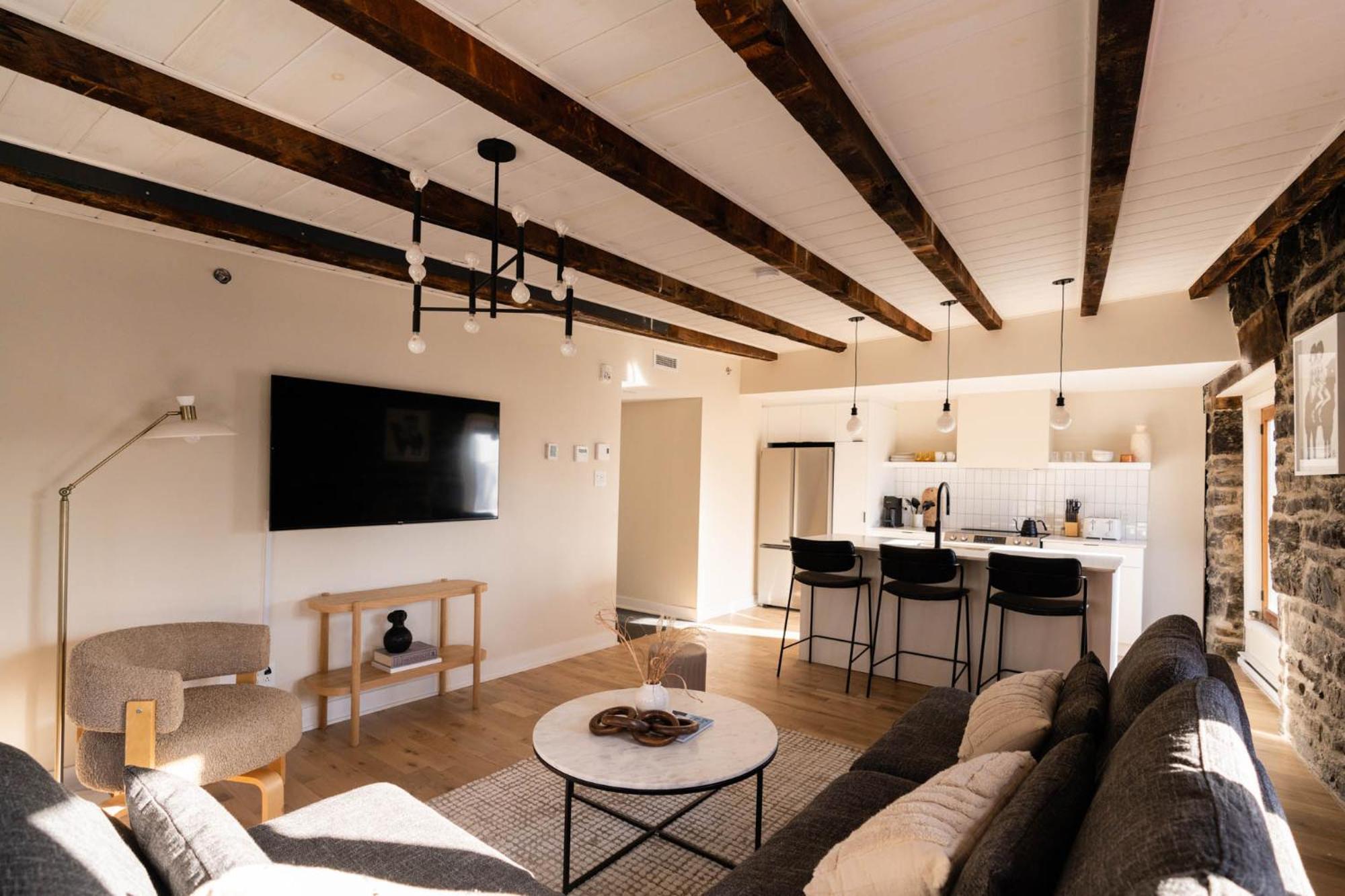 Maison Place Royale By Luxury In Transit Монреал Екстериор снимка